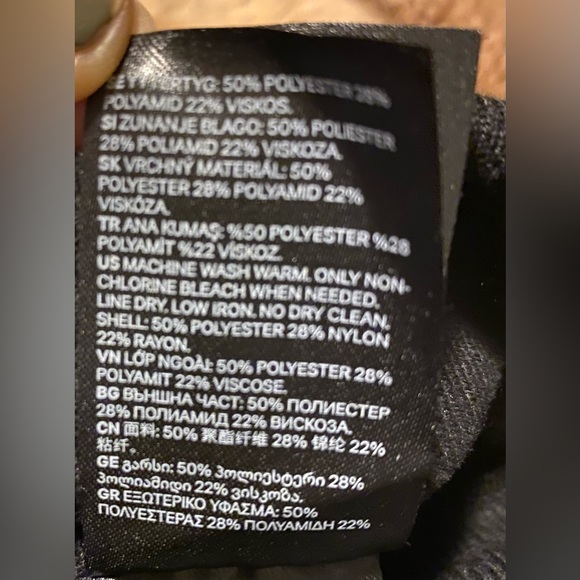 PRINGLE OF SCOTLAND X H&M BLACK WHITE LOGO FAUX WRAP KNIT MIDI SKIRT - S - Picture 5 of 6